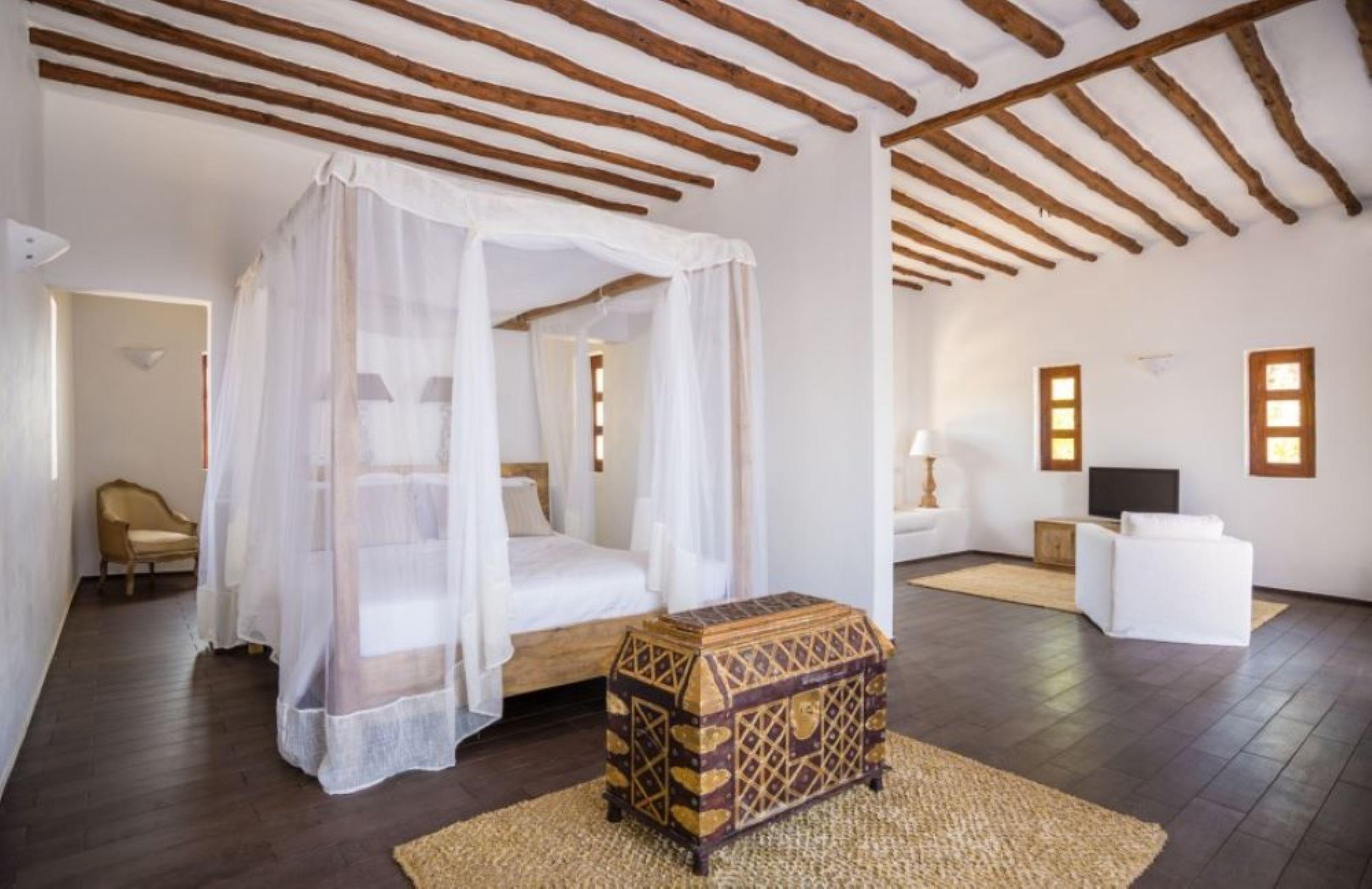 Konokono Beach Resort And Isaraya Luxury Overwater Villas Michamvi Dış mekan fotoğraf